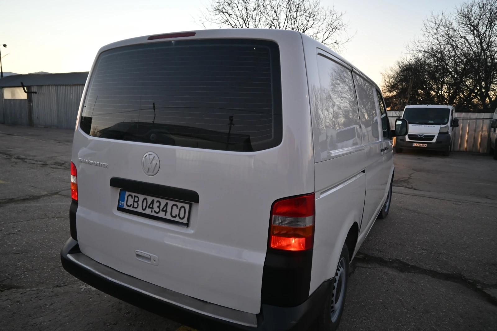 VW Transporter, снимка 3 - Бусове и автобуси - 55802264