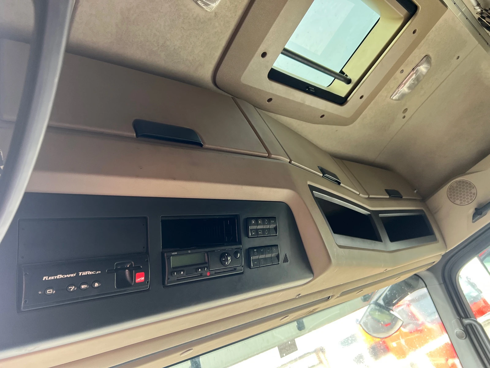 Mercedes-Benz Actros 1842 | Mobile.bg   8