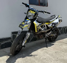 Husqvarna Svartpilen 701 SM701 ABS A2, снимка 6