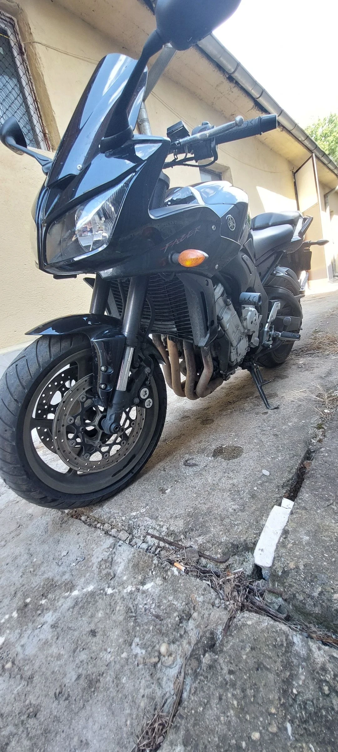 Yamaha FZ1