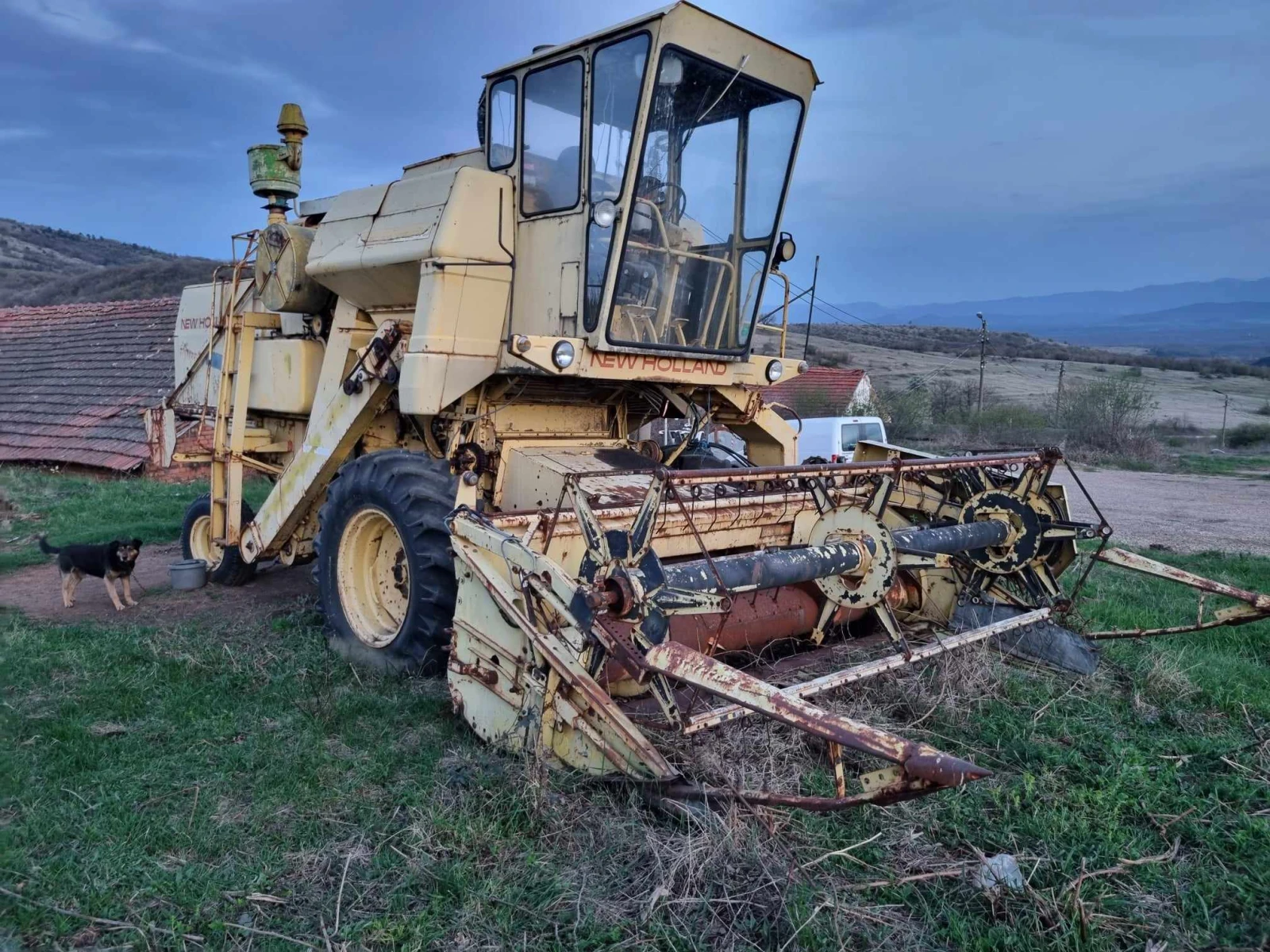 Комбайн New Holland 1540 - изображение 2