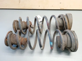 Пружина, пружини задни Пежо 5008 1.6т