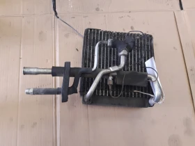 Радиатор климатик Мазда примаси 2.0д 