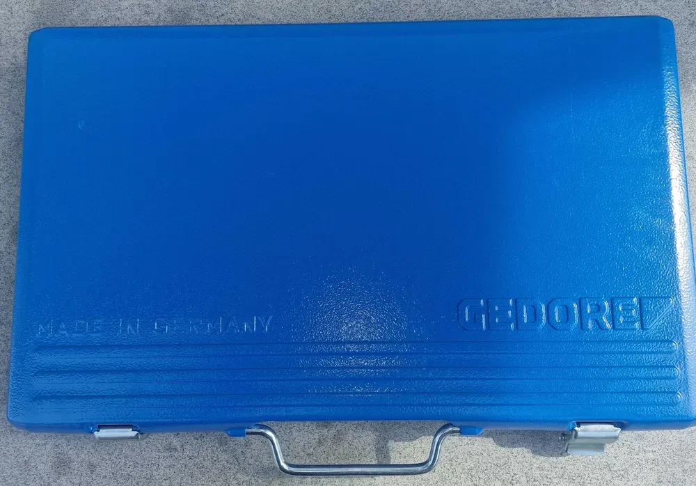 Инструменти