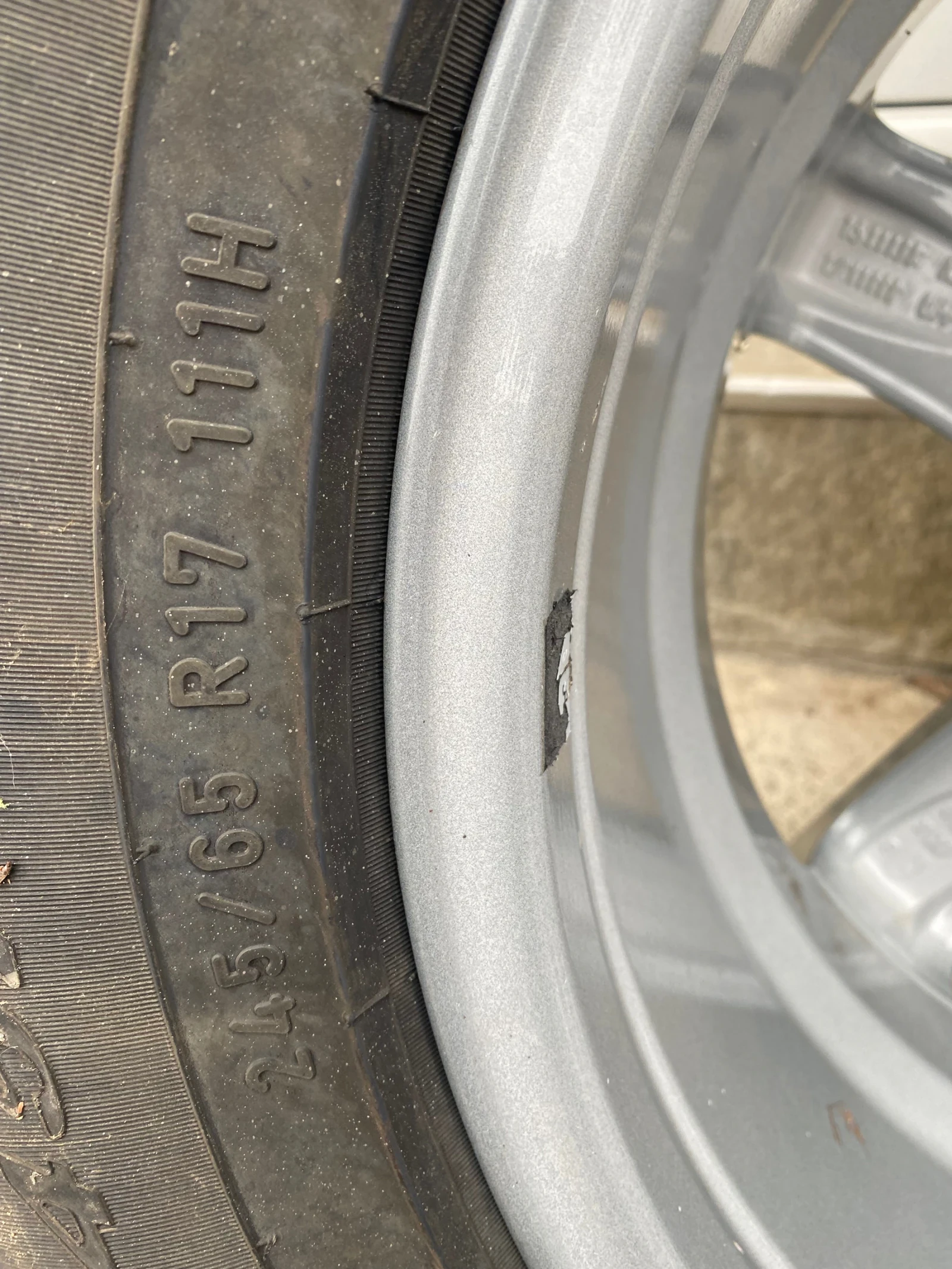    245/65R17  Jeep Grand cherokee | Mobile.bg   9