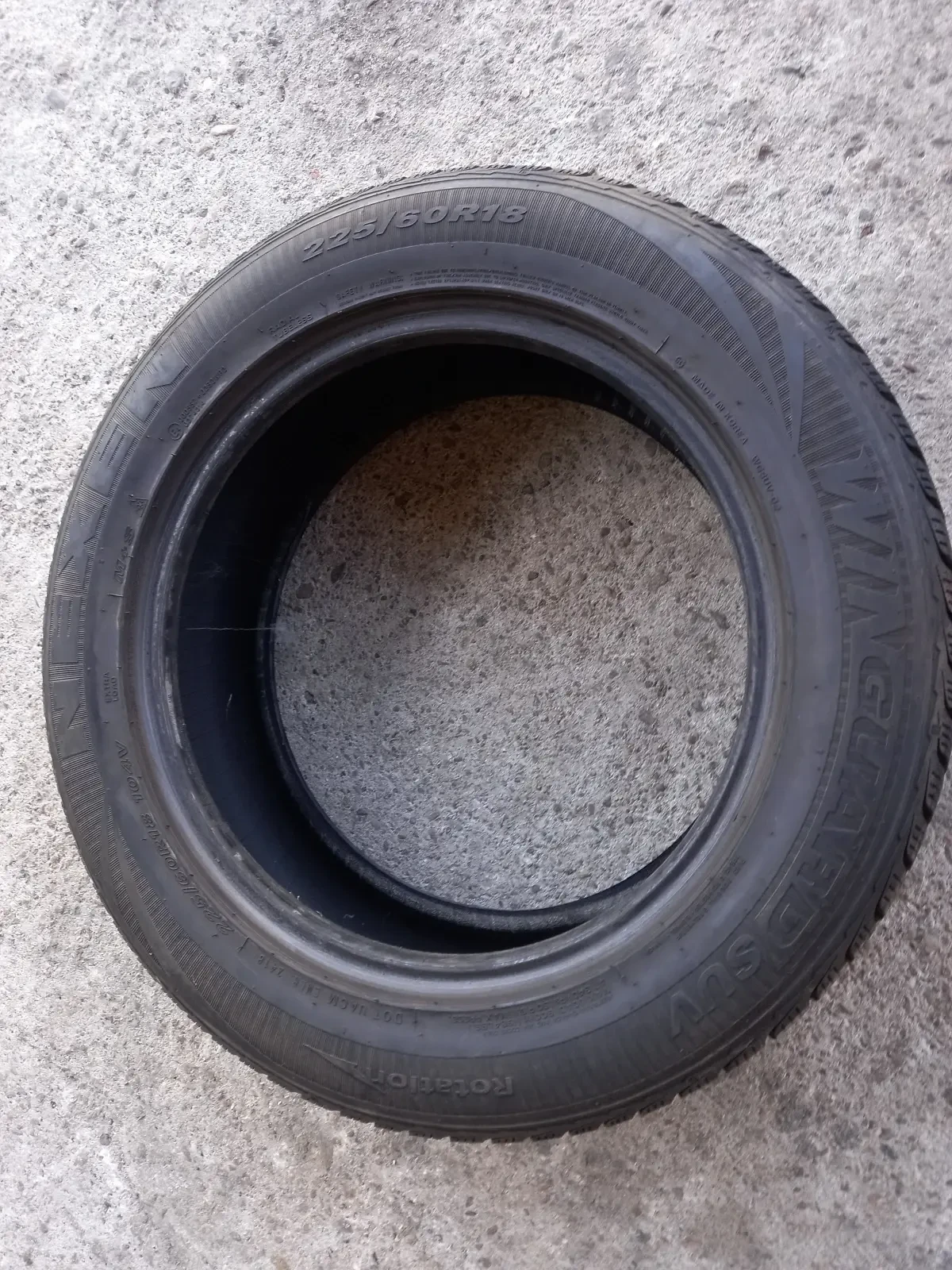 Гуми Зимни 225/60R18, снимка 9 - Гуми и джанти - 55843876