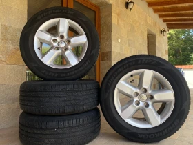       235/60R16  Toyota Rav4