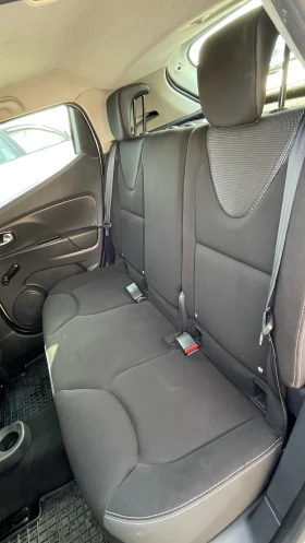 Renault Clio 1.2 / 74к.с. / 4 цилиндъра / РЕГИСТРИРАНА, снимка 9