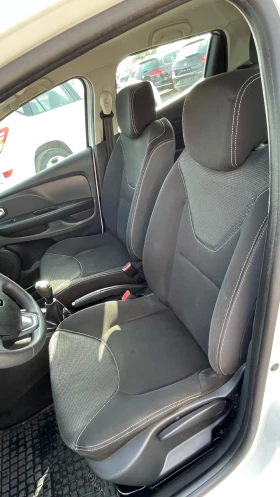 Renault Clio 1.2 / 74к.с. / 4 цилиндъра / РЕГИСТРИРАНА, снимка 8