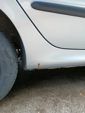 Обява за продажба на Peugeot 206 +  ~5 500 лв. - изображение 10 | Auto.bg Обява за продажба на Peugeot 206 +  ~5 500 лв. - изображение 10