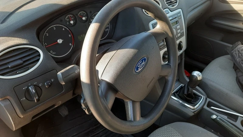 Ford Focus 1.6 дизел. НА ЧАСТИ, снимка 10 - Автомобили и джипове - 49588524