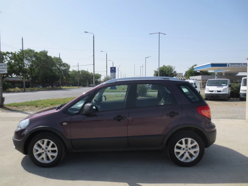 Fiat Sedici 2.0 M-JET 4x4, снимка 8 - Автомобили и джипове - 39916346