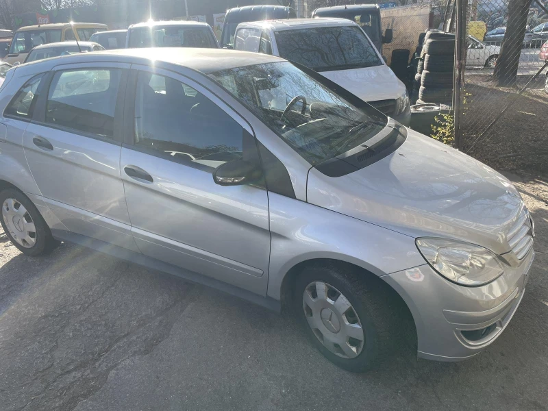 Mercedes-Benz B 180 2, 0 CDi, снимка 2 - Автомобили и джипове - 48147009