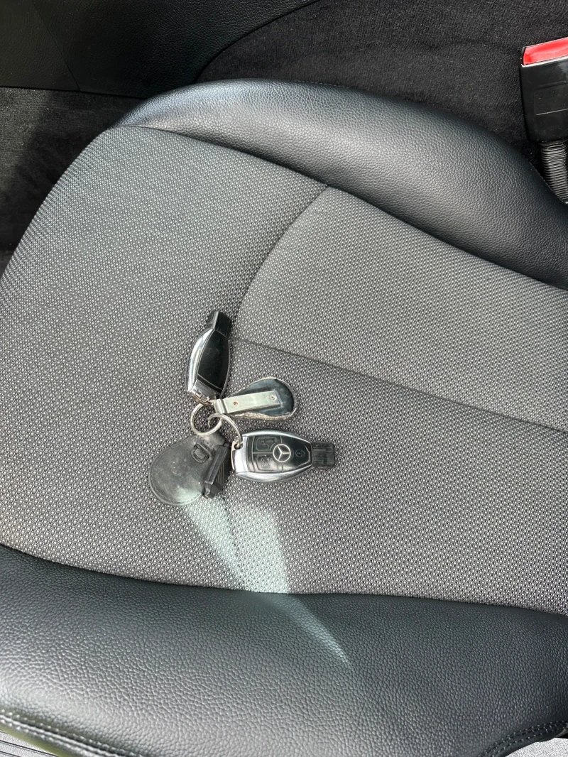 Mercedes-Benz E 220 2, 2, снимка 13 - Автомобили и джипове - 52878390