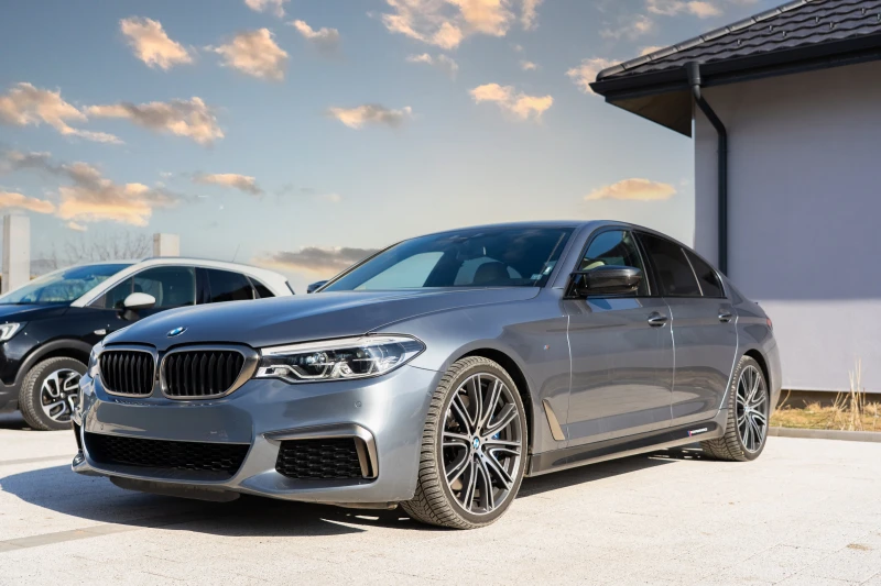 BMW 550 M550d xDrive, Harman Kardon, LED, 360 камери, снимка 3 - Автомобили и джипове - 51207654