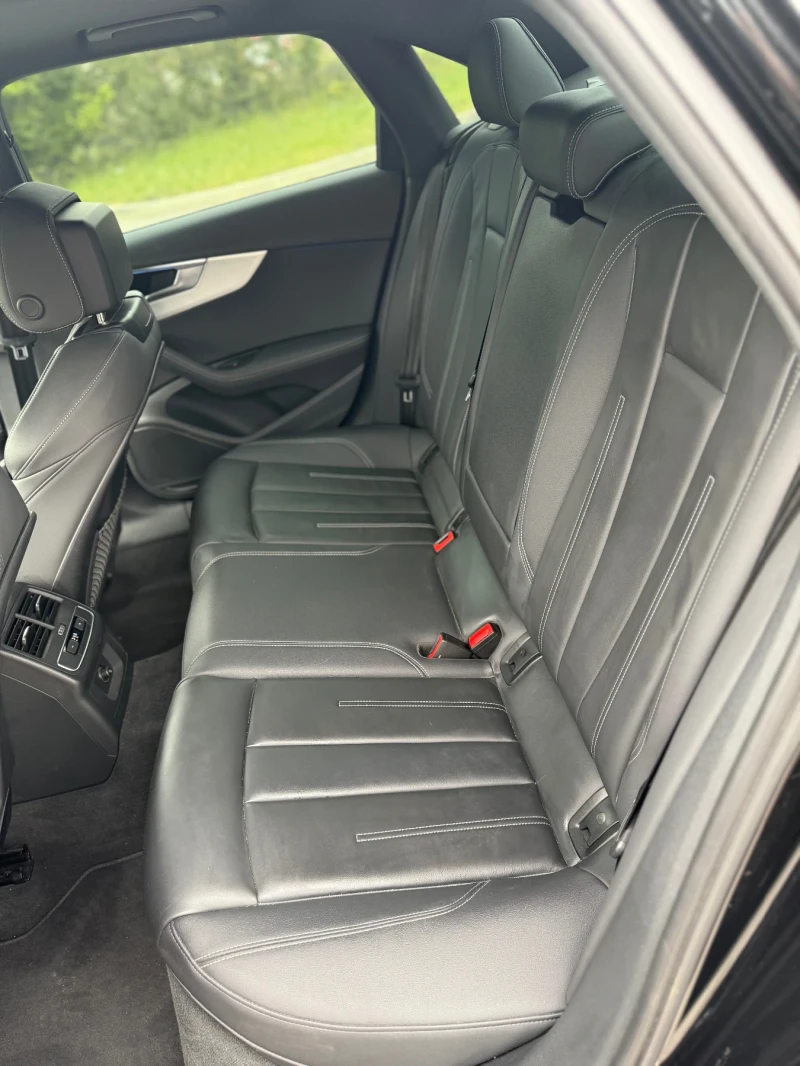 Audi A4 45TFSI 2023 S LINE /ОБСЛУЖЕНА/ БЕЗ ЗАБЕЛЕЖКА !!!!, снимка 11 - Автомобили и джипове - 52503068