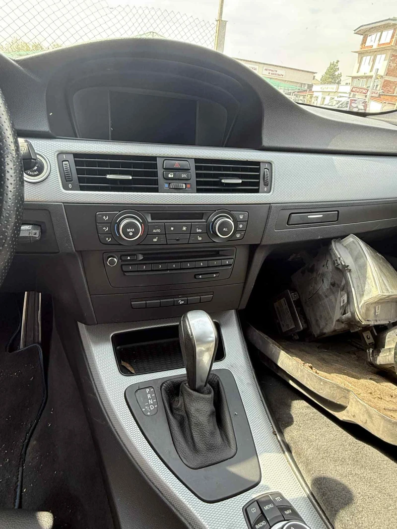 BMW 330 E91 XDRIVE, снимка 5 - Автомобили и джипове - 51687392