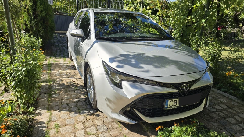 Toyota Corolla Executive HB 1.2 6M Turbo, снимка 3 - Автомобили и джипове - 51717426