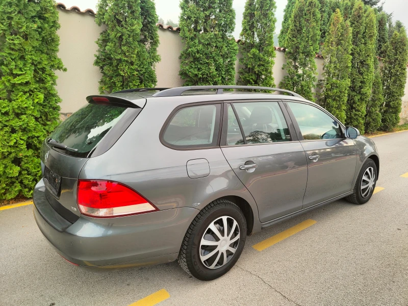 VW Golf * GOLF 6 * 1.6TDI * КЛИМАТРОНИК * , снимка 8 - Автомобили и джипове - 52079786