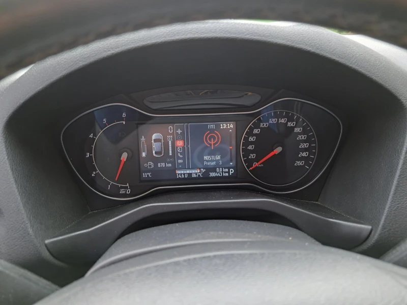 Ford Mondeo, снимка 11 - Автомобили и джипове - 52817657