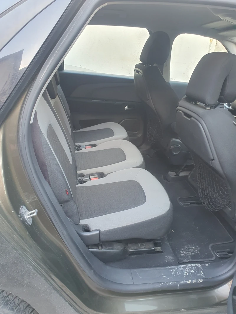 Citroen C4 Picasso 1.6 HDI, снимка 11 - Автомобили и джипове - 53095535