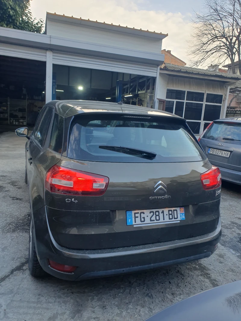 Citroen C4 Picasso 1.6 HDI, снимка 8 - Автомобили и джипове - 53095535
