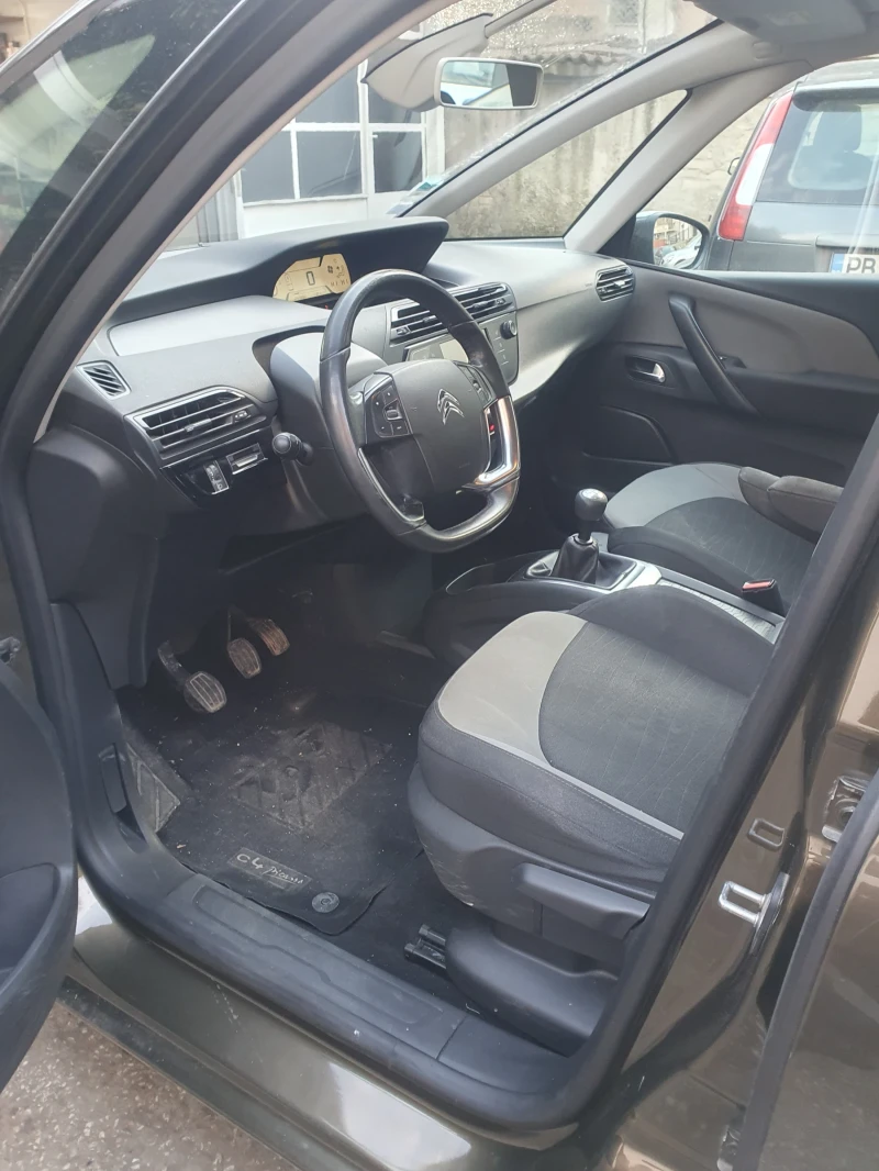 Citroen C4 Picasso 1.6 HDI, снимка 5 - Автомобили и джипове - 53095535