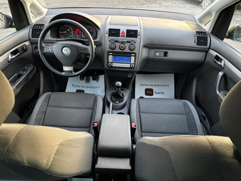 VW Touran 1.9TDI, 7 МЕСТА, FACELIFT, FULL , снимка 11 - Автомобили и джипове - 53127980
