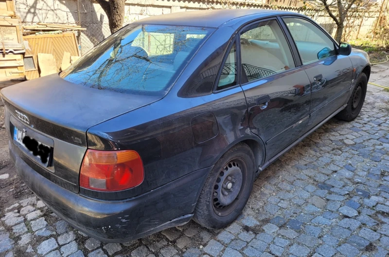 Audi A4 limusina, снимка 10 - Автомобили и джипове - 53498029