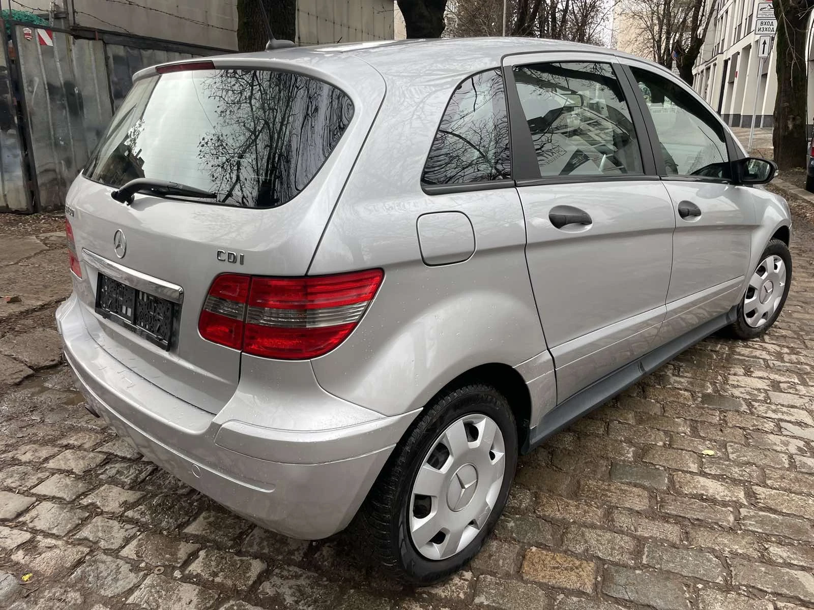 Mercedes-Benz B 180 2, 0 CDi | Mobile.bg — изображение 16