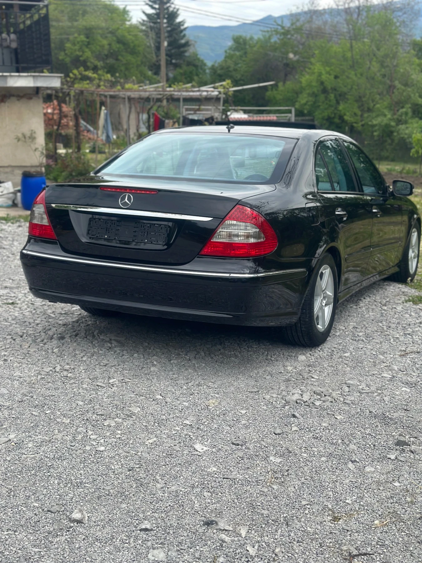 Mercedes-Benz E 220 2, 2 - изображение 4