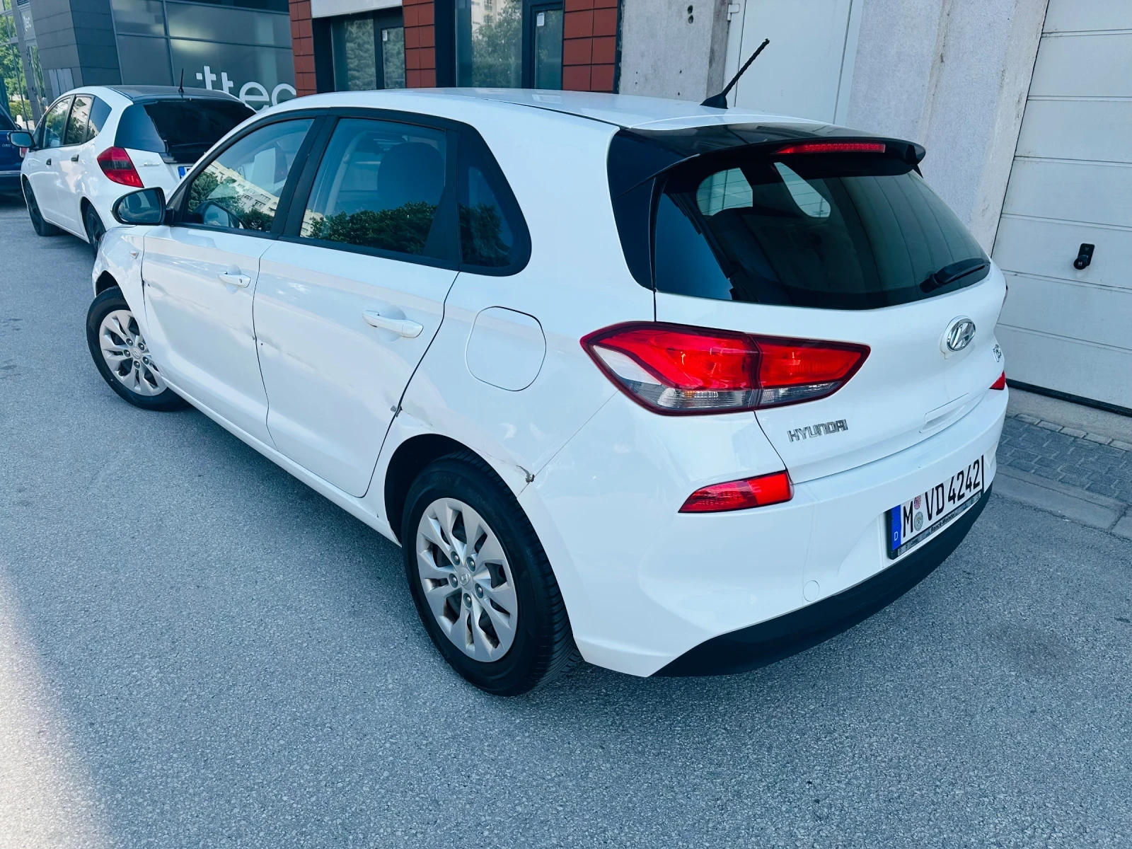 Hyundai I30 1.4i - изображение 3