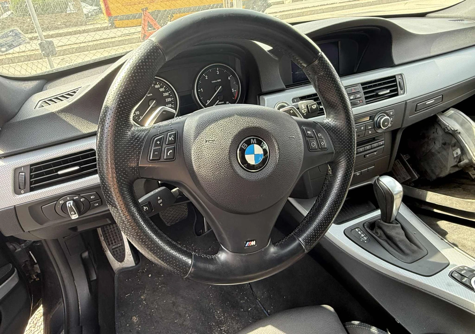 BMW 330 E91 XDRIVE - изображение 4