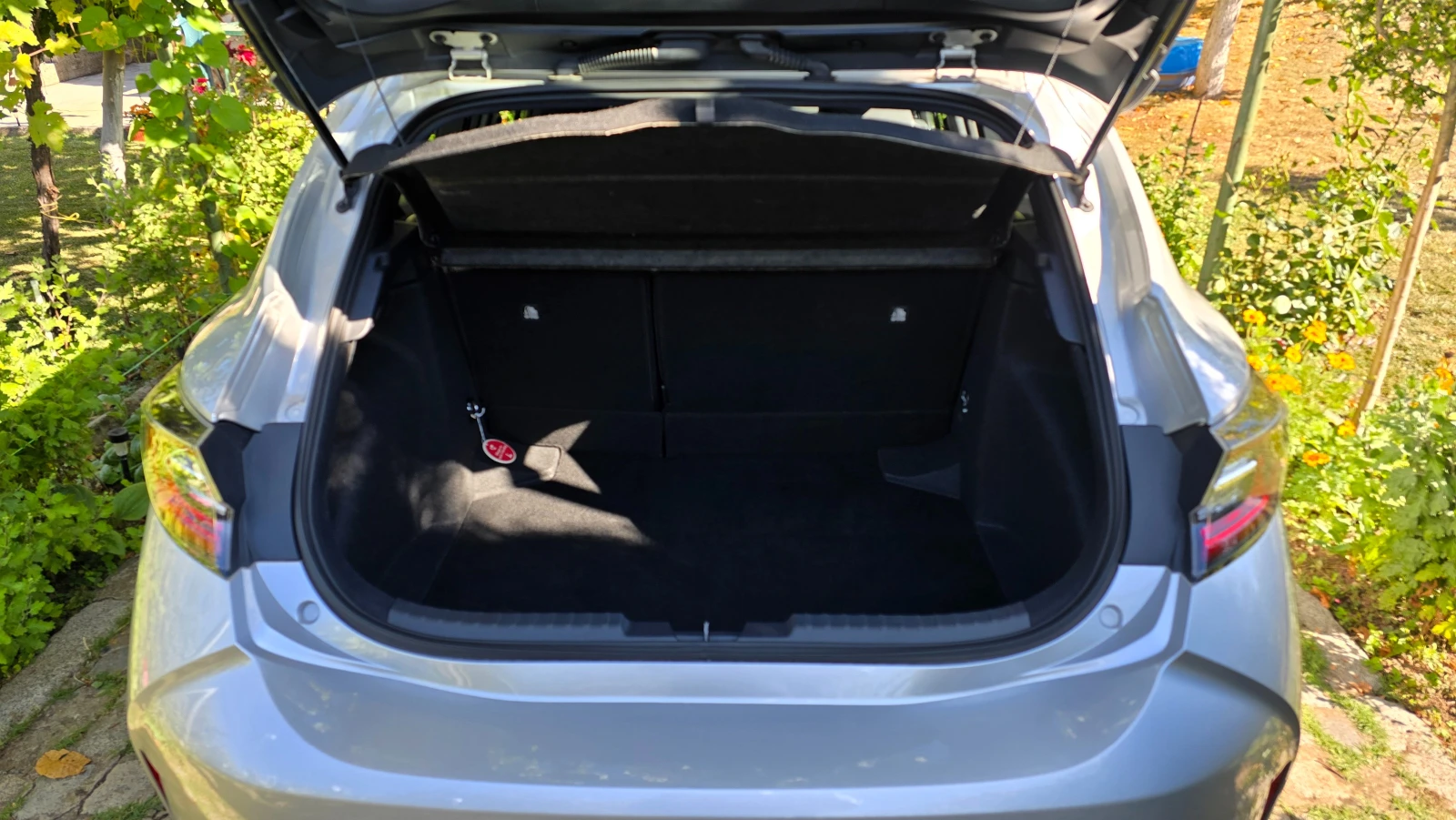 Toyota Corolla Executive HB 1.2 6M Turbo | Mobile.bg   8