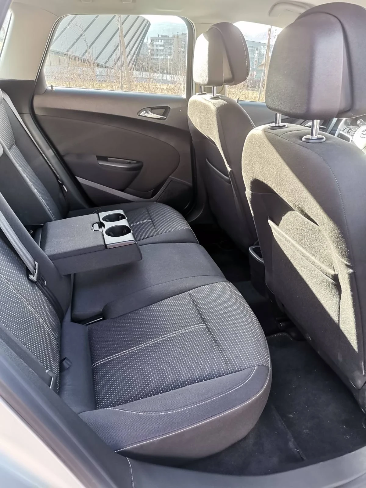 Opel Astra Sport tourer | Mobile.bg � ����������� 13