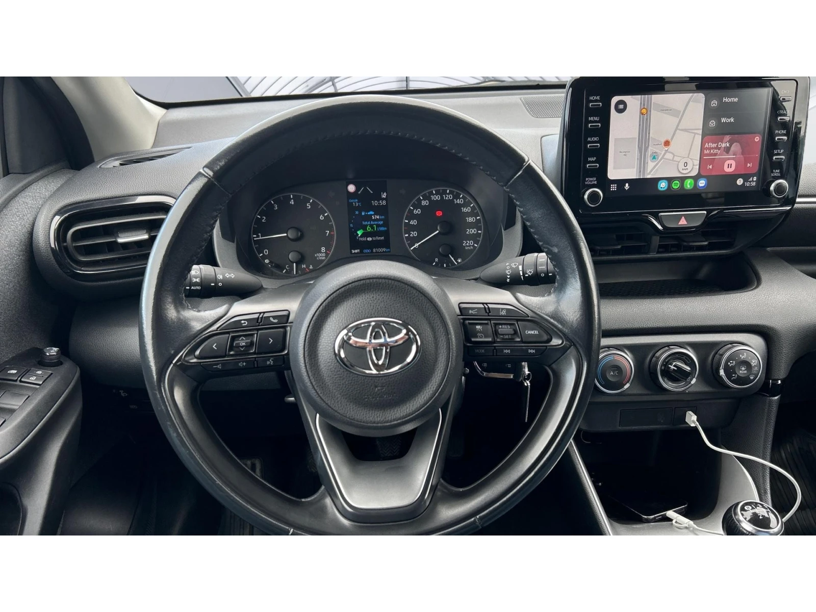 Toyota Yaris 1.5i M/T,    344 . | Mobile.bg   15