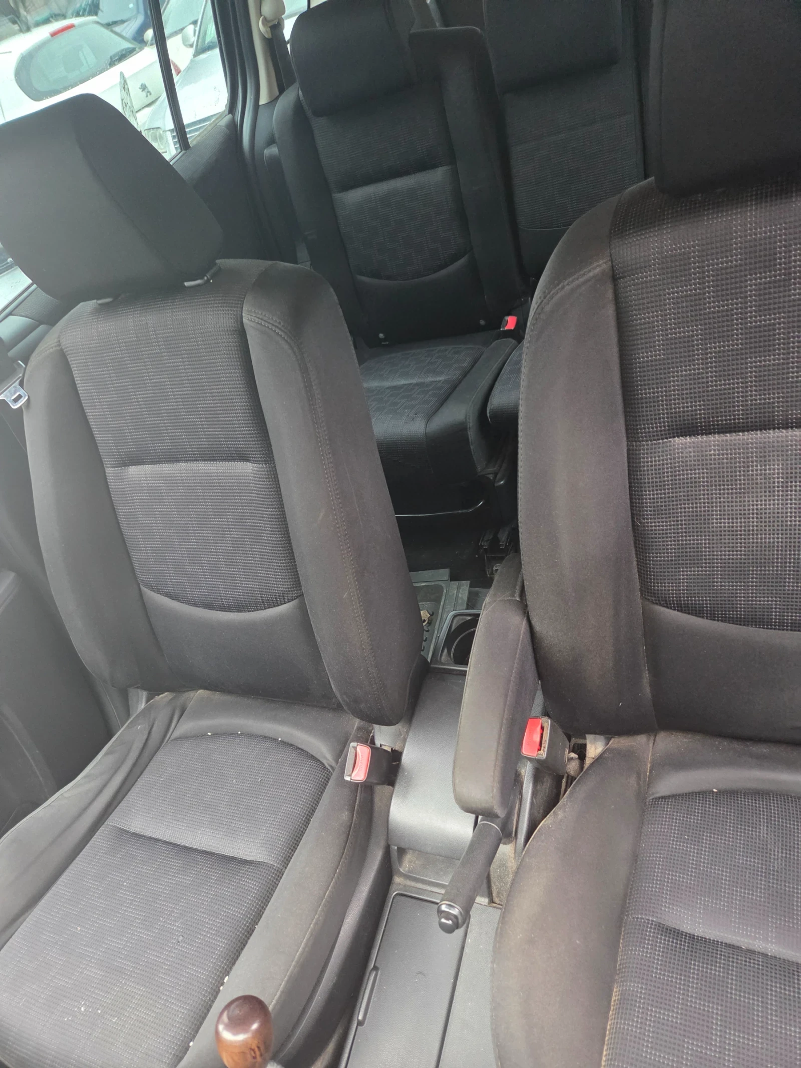 Mazda 5  - изображение 7