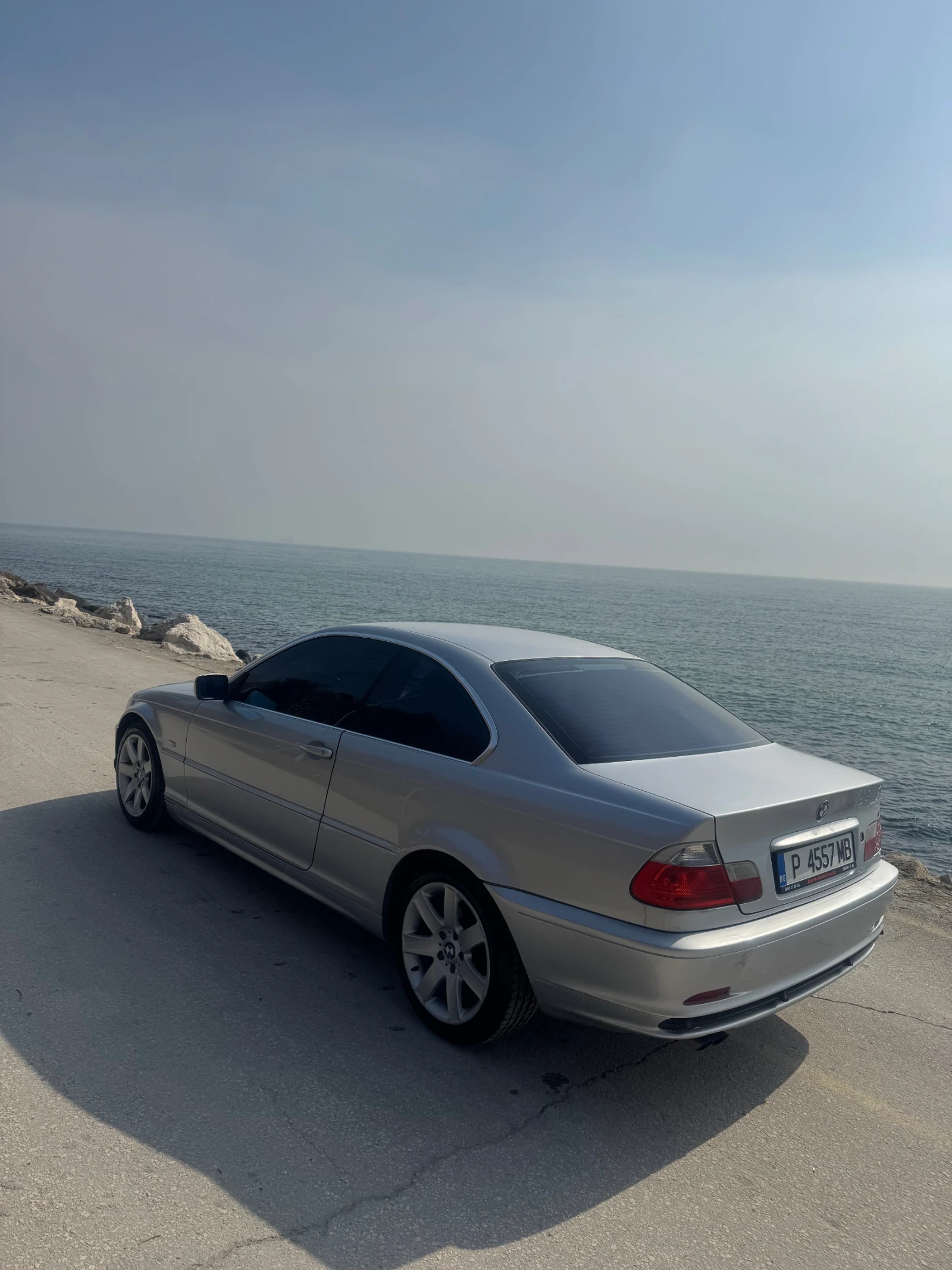 BMW 320 CI - изображение 4