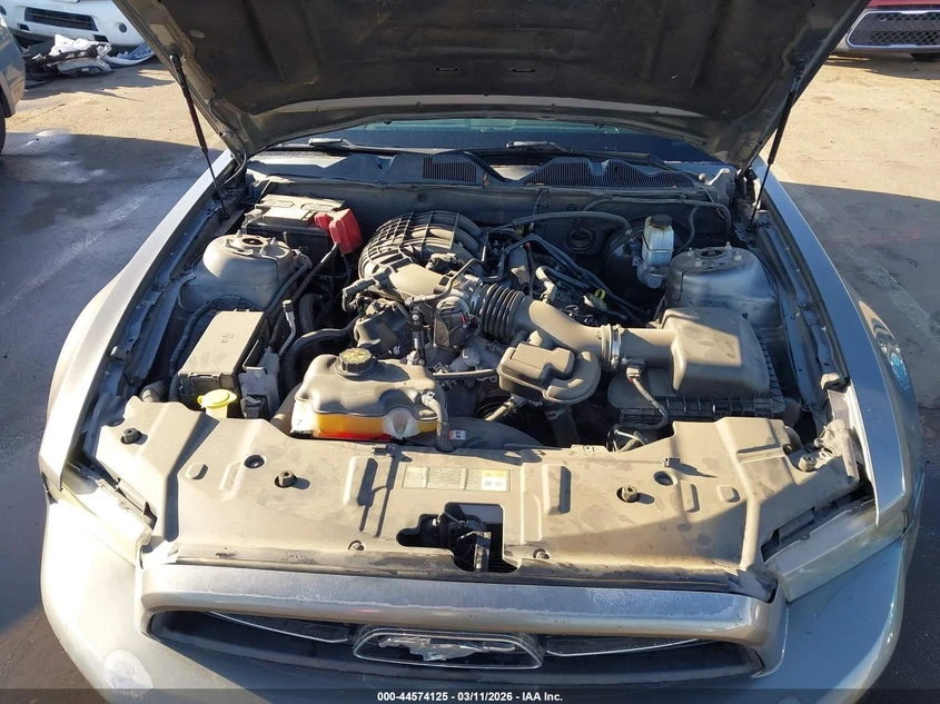 Ford Mustang 3.7l V6 Premium, снимка 10 - Автомобили и джипове - 54002324