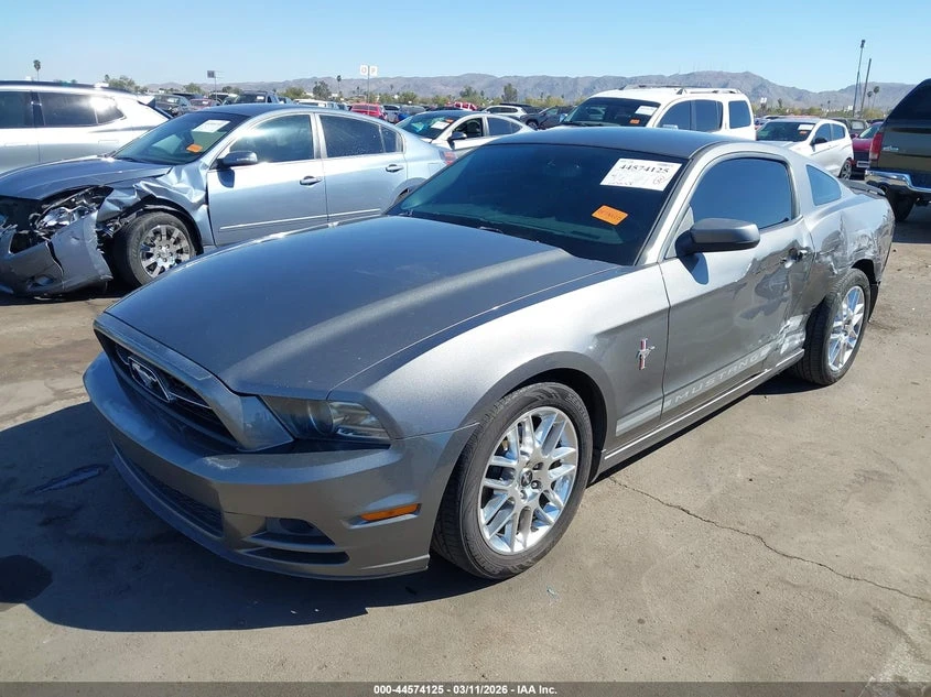 Ford Mustang 3.7l V6 Premium, снимка 2 - Автомобили и джипове - 54002324