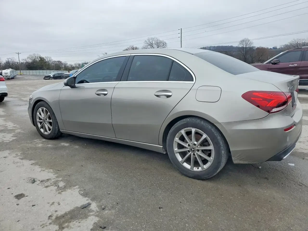 Mercedes-Benz A 220, снимка 4 - Автомобили и джипове - 54049385