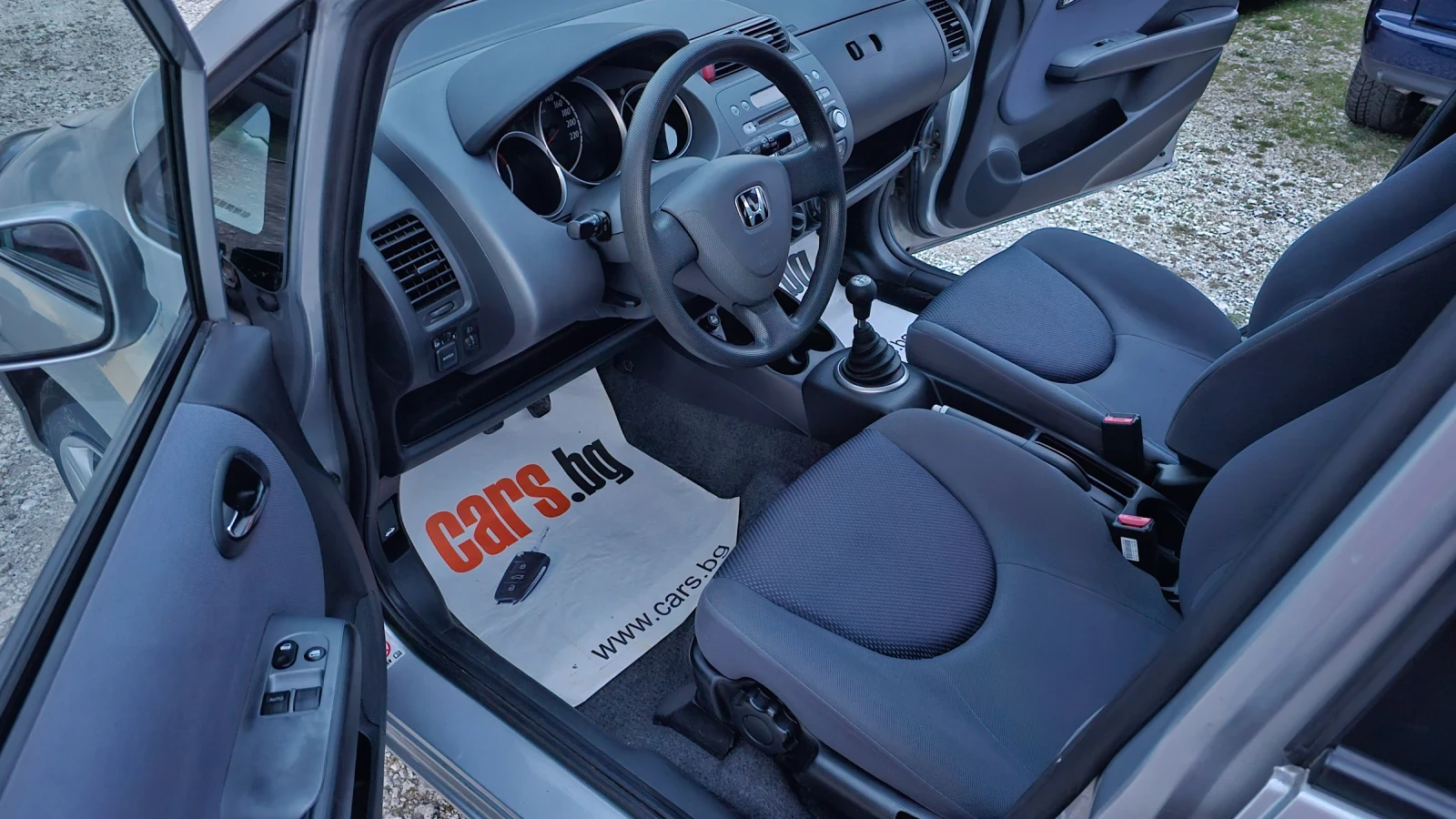 Honda Jazz 1.4 i -84к.с LS, снимка 7 - Автомобили и джипове - 54213136