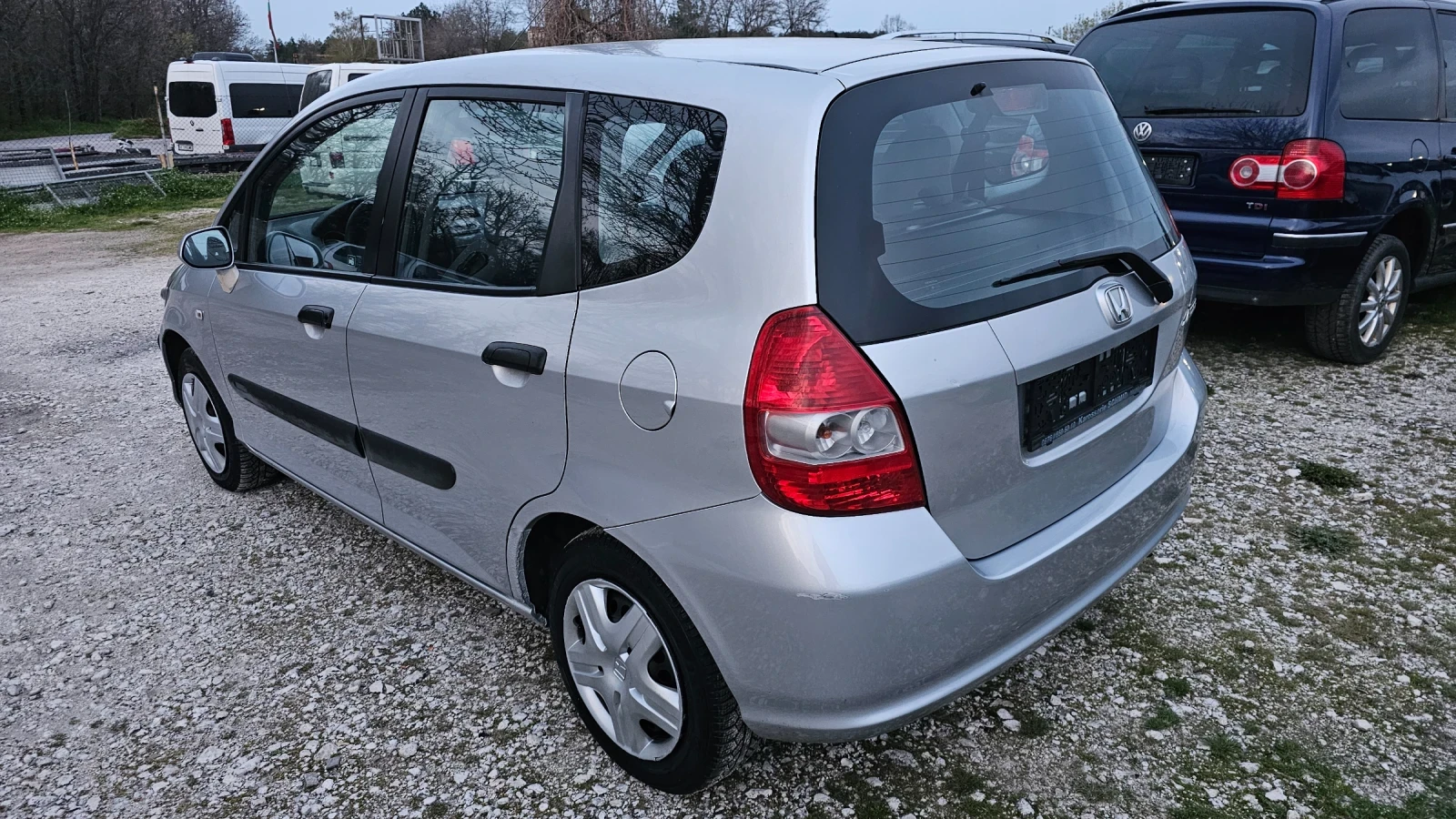 Honda Jazz 1.4 i -84к.с LS, снимка 5 - Автомобили и джипове - 54213136