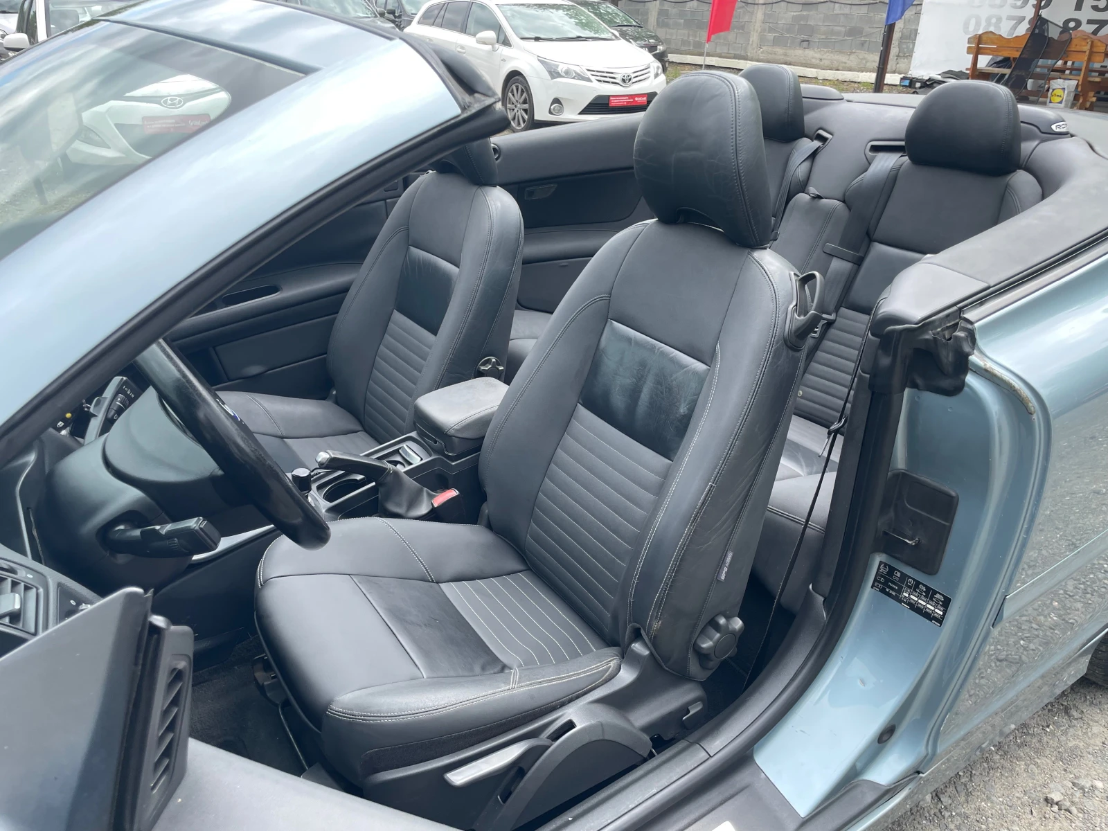 Volvo C70 Coupe Cabrio II 2.4 D5(180к.с) Automatic 5-Speed, снимка 10 - Автомобили и джипове - 54491503