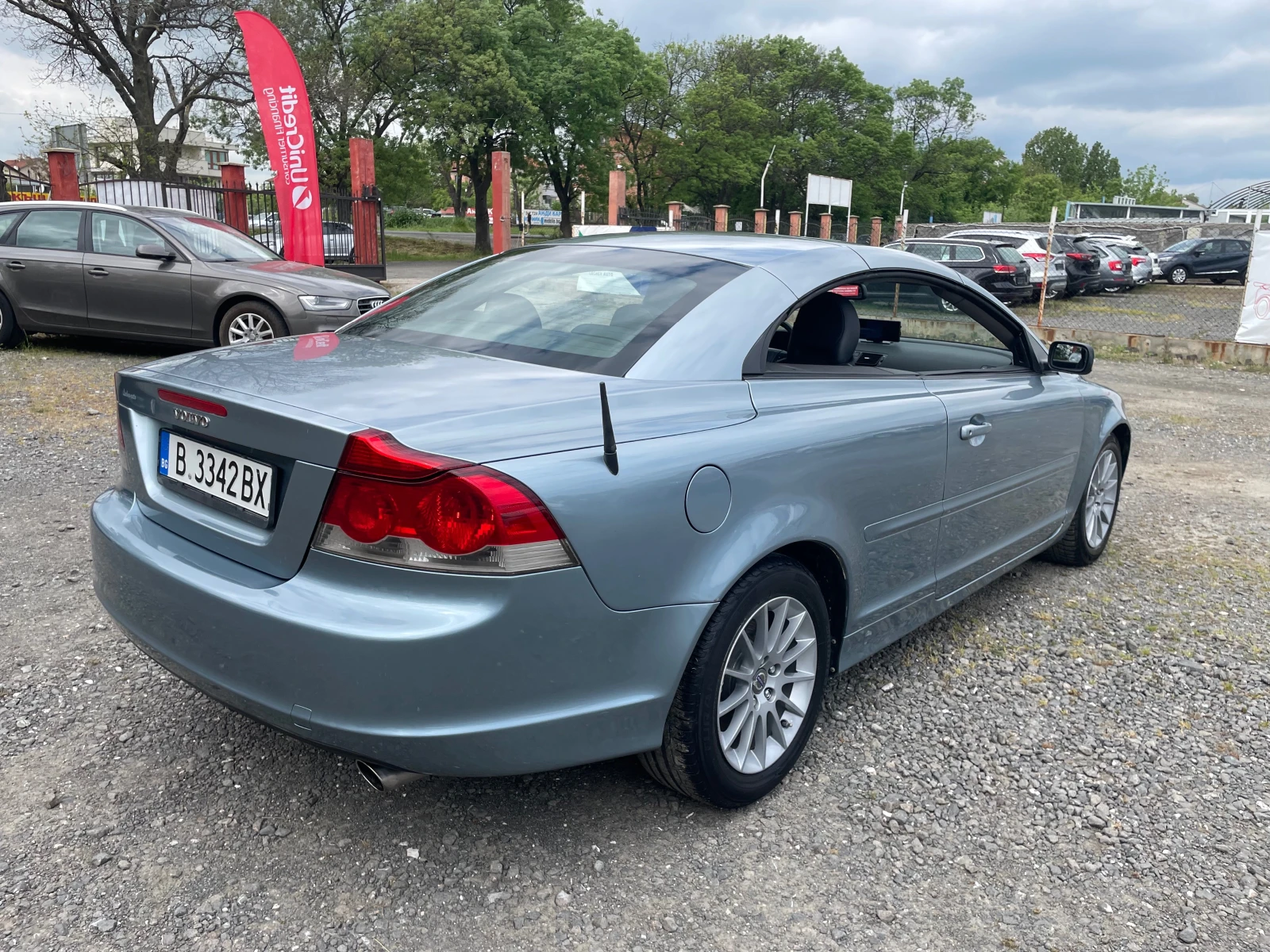 Volvo C70 Coupe Cabrio II 2.4 D5(180к.с) Automatic 5-Speed, снимка 5 - Автомобили и джипове - 54491503