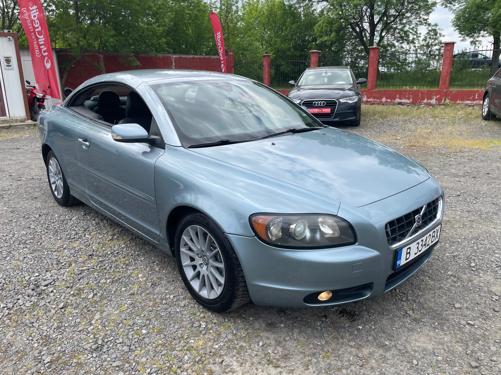 Volvo C70 Coupe Cabrio II 2.4 D5(180к.с) Automatic 5-Speed, снимка 3 - Автомобили и джипове - 54491503