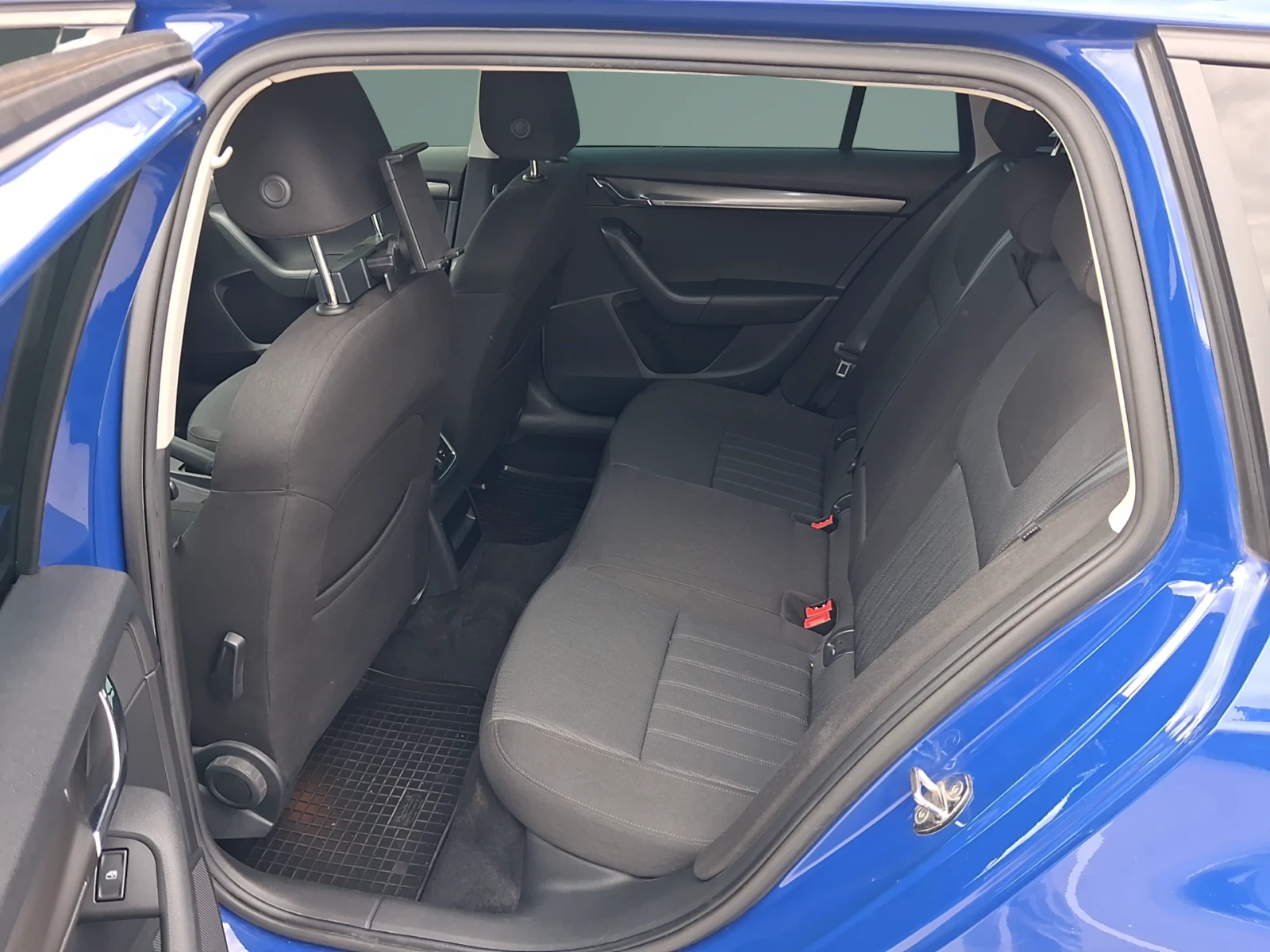 Skoda Octavia  Комби Стайл 1, 5 TSI, 130 к.с., 7DSG, снимка 12 - Автомобили и джипове - 55563145