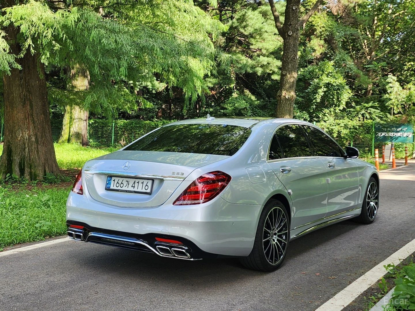 Mercedes-Benz S 350 4MATIC* ПОДГР* ОБДУХВ* BURM* PANO* 360* АВТОКРЕДИТ, снимка 4 - Автомобили и джипове - 55620117