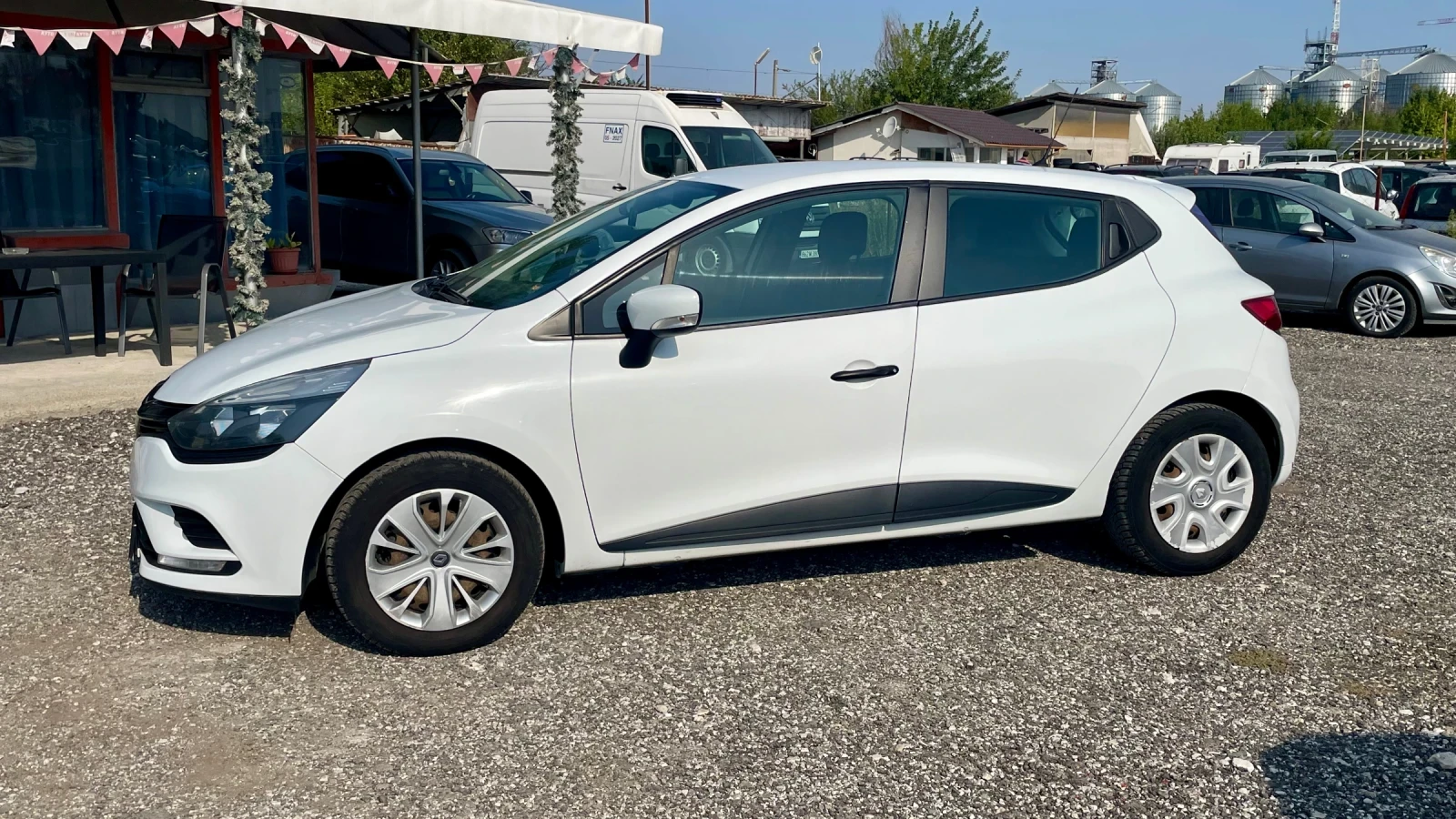Renault Clio 1.2 / 74к.с. / 4 цилиндъра / РЕГИСТРИРАНА, снимка 6 - Автомобили и джипове - 55851804