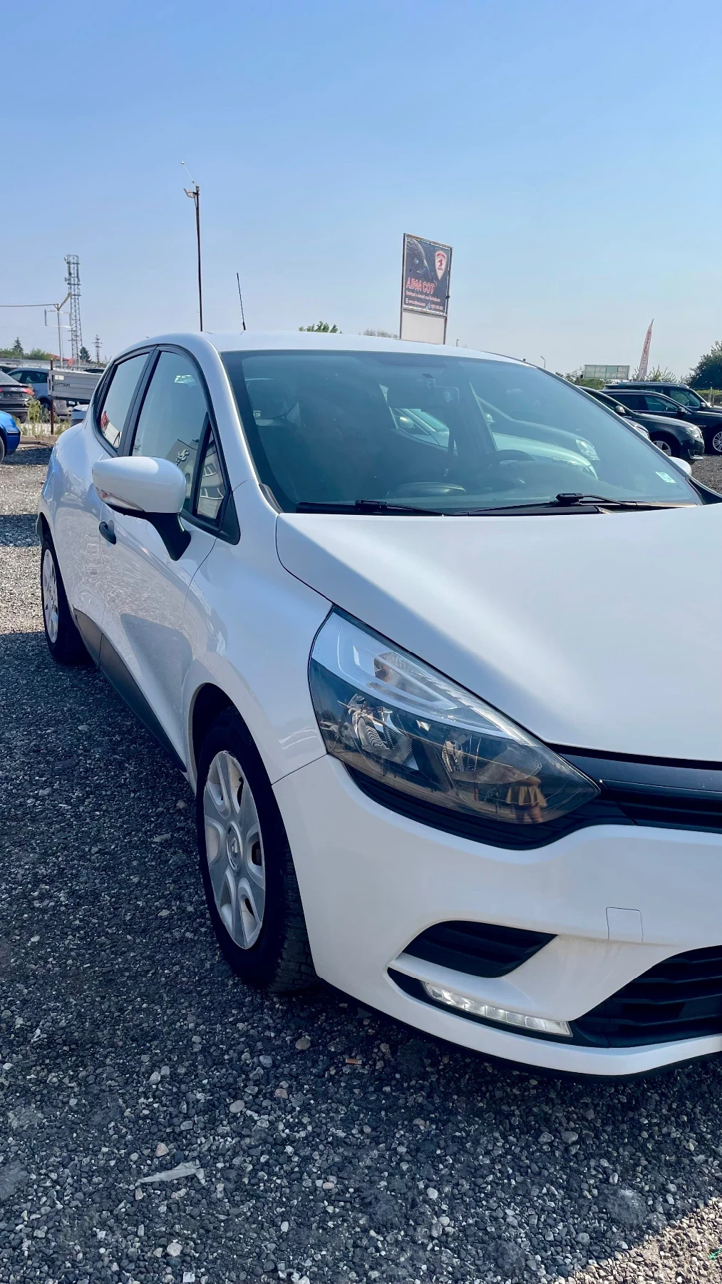 Renault Clio 1.2 / 74к.с. / 4 цилиндъра / РЕГИСТРИРАНА, снимка 5 - Автомобили и джипове - 55851804